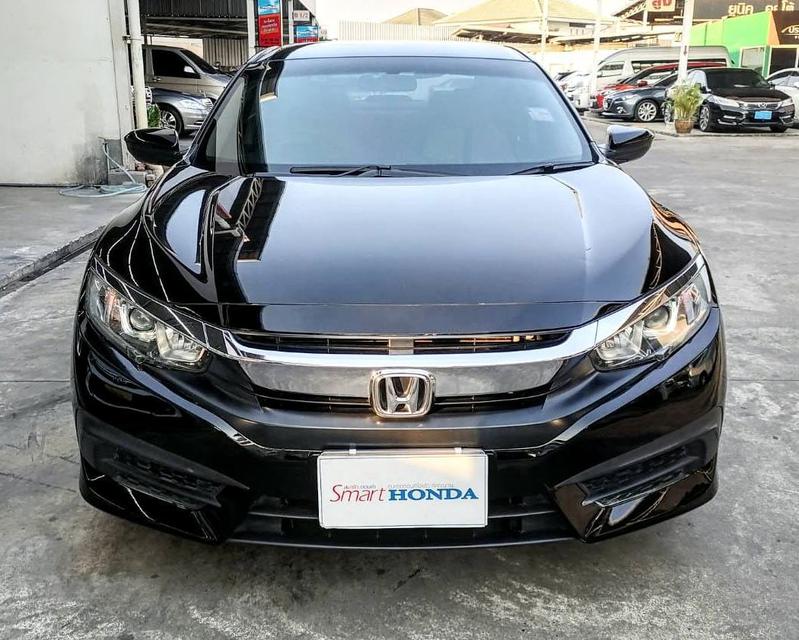 Honda Civic FC 1.8 E ปี 2017 6