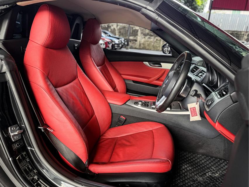 2011 BMW Z4, 2.0 sDrive20i M SPORT  9