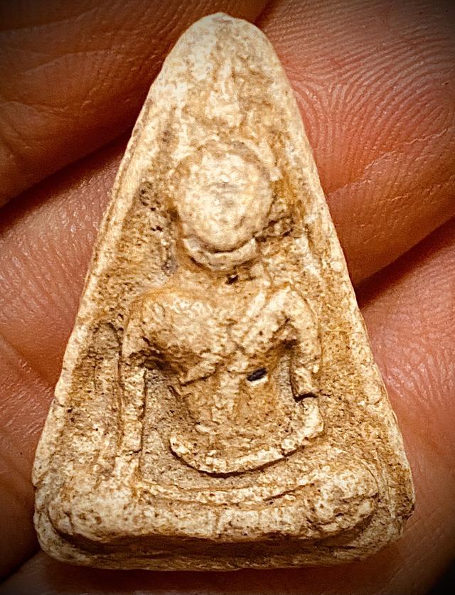 พระนางพญาเนื้อผง เก่าจริง