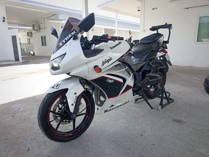 Kawasaki ninja 400 พร้อมขาย
