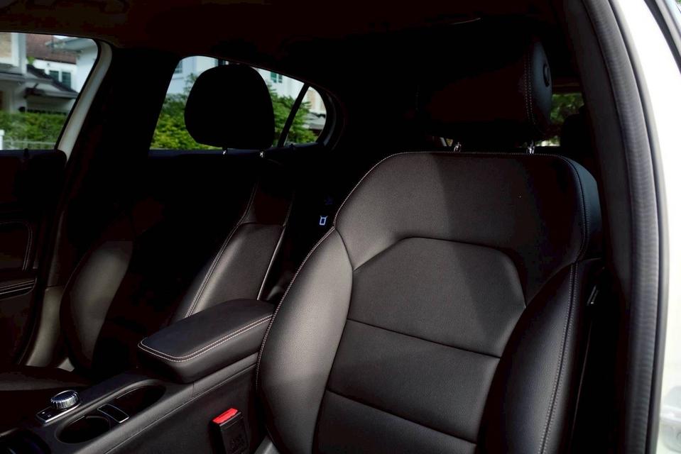 รหัสรถ PR7095 Mercedes Benz W156 GLA 200 ปี 2016 12