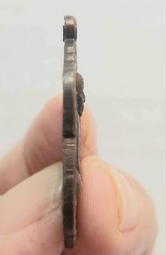 เหรียญพ่อท่านคล้าย วาจาสิทธิ์ นั่งสมาธิเต็มองค์ หลังยันต์ใบพัด จ.นครศรีธรรมราช 3