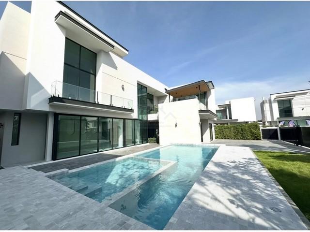 ขายบ้านเดี่ยว 2 ชั้น Luxury Pool Villa หลังมุม 182 ตรว. The Master เอกมัย รามอินทรา ซอยรามอินทรา 39 บ้านใหม่มือ1 ฮวงจุ้ย 1