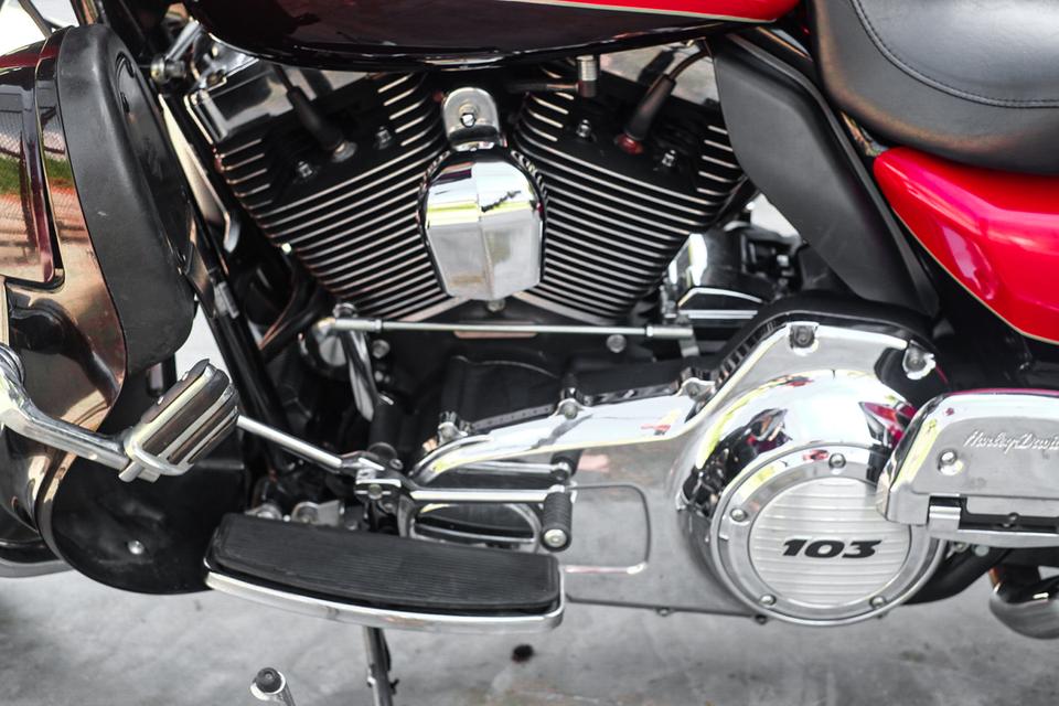 Harley ultraglide limited 13
