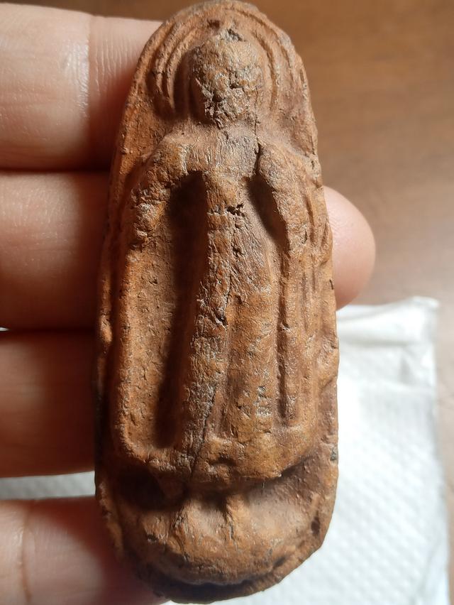 พระนาดูนปรางลีลาประทานพร