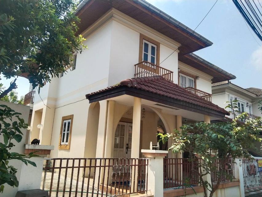 บ้านเดี่ยว หมู่บ้านชวนชื่น ลาดพร้าว 1