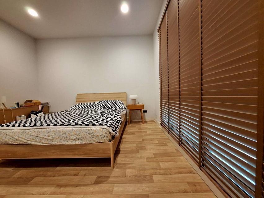 ขายถูกสุดในโครงการ บ้านเดี่ยว เศรษฐสิริ ทวีวัฒนา ถนนศาลาธรรมสพน์บ้านหรูสำหรับครอบครัวขนาดกลาง ฟรีเครื่องฟอกอากาศทั้งหลัง 18