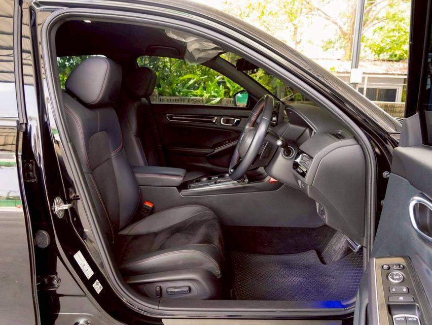 Honda civic 2.0 e:Hev RS ปี 2022 รถสวย เล่มพร้อม กุญแจสำรองครบ  17