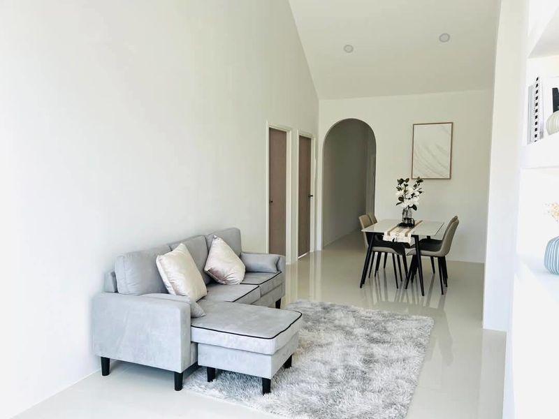 🏡🎉 ทาวน์เฮ้าส์ชั้นเดียว รีโนเวทใหม่ ตกแต่งพร้อมอยู่ #ดอยสะเก็ด - ราคา 2.19 ล้านบาท  🔥新建房屋出售 2 卧室 3 卫生间 - 价格  2.19 MB 🔥 2