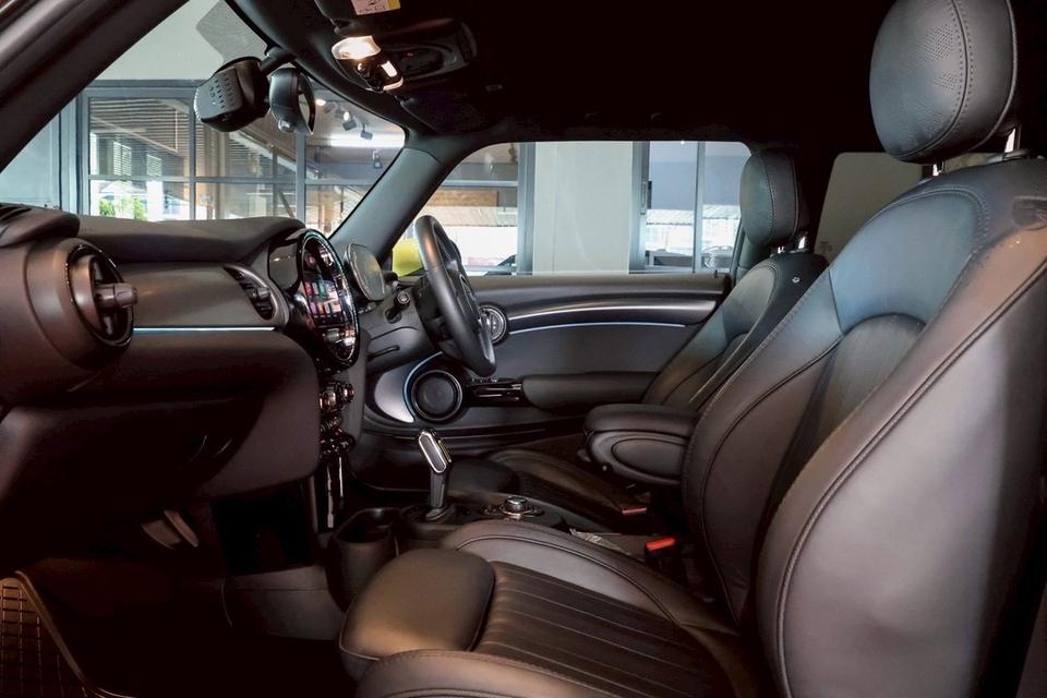 รหัสรถ MMA2200 MINI Cooper SE LCI ปี 2021 วิ่ง 23,XXX KM. สี White Silver มือเดียว 9