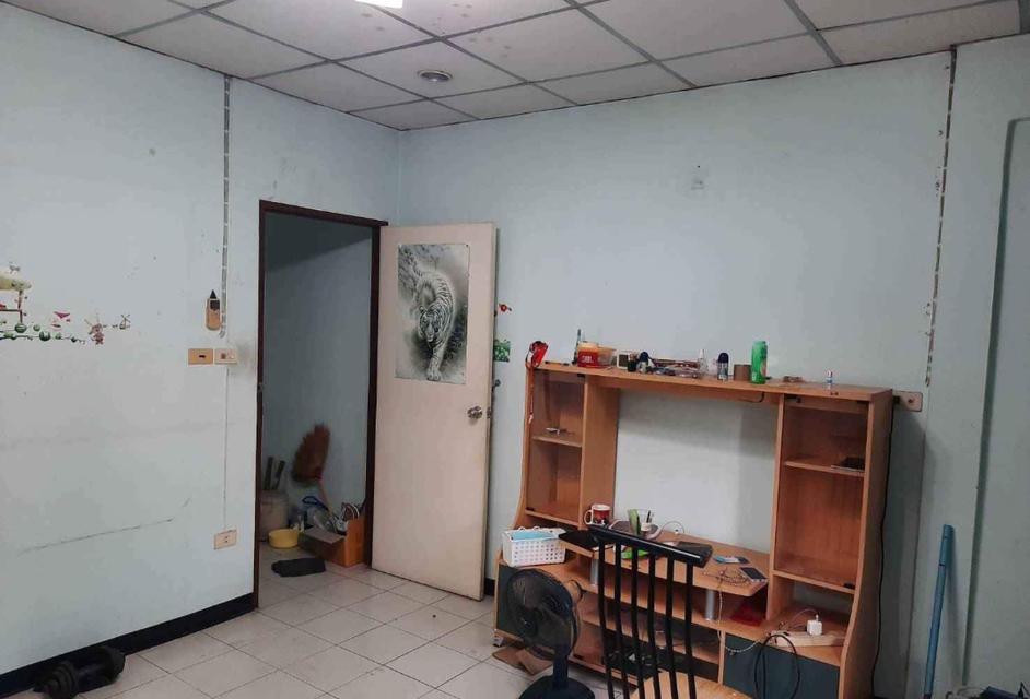 ทาวเฮ้าส์สองชั้น กระทุ่มแบน 5