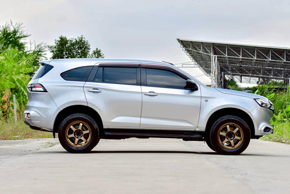 Isuzu Mu-x 1.9Active ปี22 รูปที่ 4