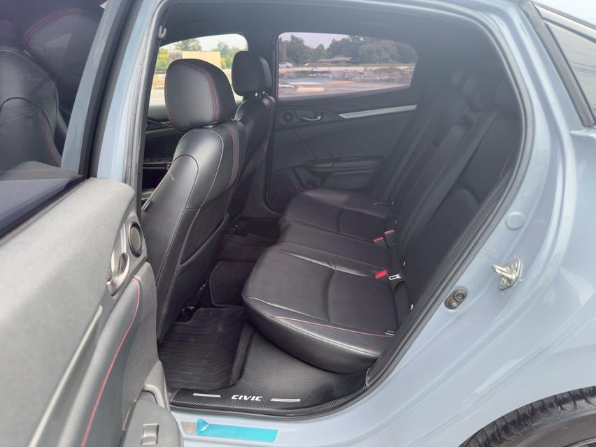 Honda Civic FK 1.5 Turbo RS mnc ปี 2021 12