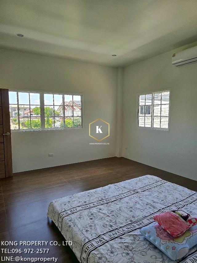 ให้เช่าโกดัง พุทธมณฑสาย 2 ทวีวัฒนา กรุงเทพ ขนาด 405 ตรม ออฟฟิศ 2 ชั้น 13