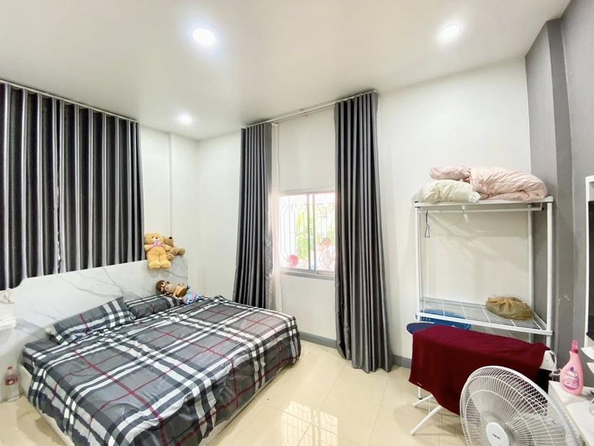 ขายบ้านเดี่ยว 2 ห้องนอน พัทยา เขาน้อย 3.89 ล้าน 11