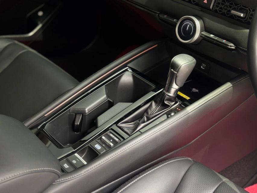 Honda Accord e:HEV ELปี 2023 ไมล์ 45,xxx kmราคา 1,190,000 รูปที่ 13