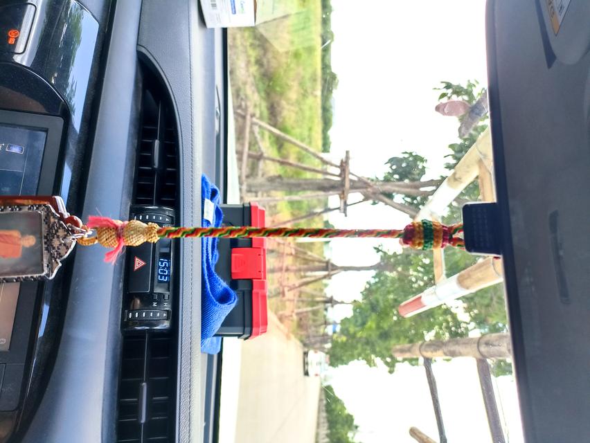 สร้อยห้อยพระ