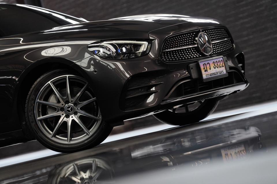 Benz E300e AMG dynamic (Facelift) 2021 สีเทา ไมล์ 38,xxx กิโล รถเซอร์วิสศูนย์ตลอด รูปที่ 7