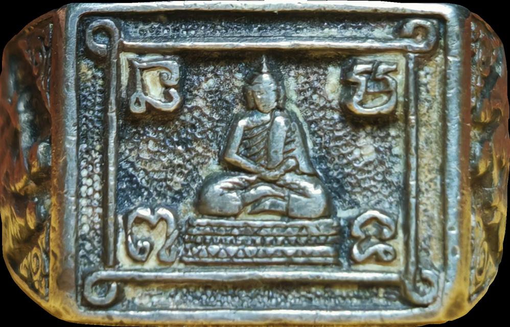 แหวนพระพุทธ​ เนื้อเงิน​ วัดเก้าห้อง