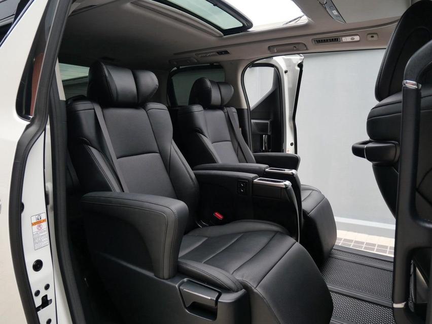 TOYOTA ALPHARD 2.5 SC-Package Minorchange 2021 สีขาว รูปที่ 8