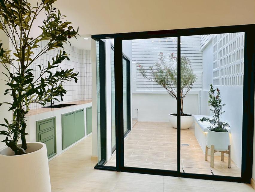 ขายทาวน์โฮม 3ชั้น 16.5ตรว. สุทธิสาร-รัชดา ใกล้mrt,bts ใจกลางเมือง เดินทางสะดวก พร้อมเข้าอยู่ 3