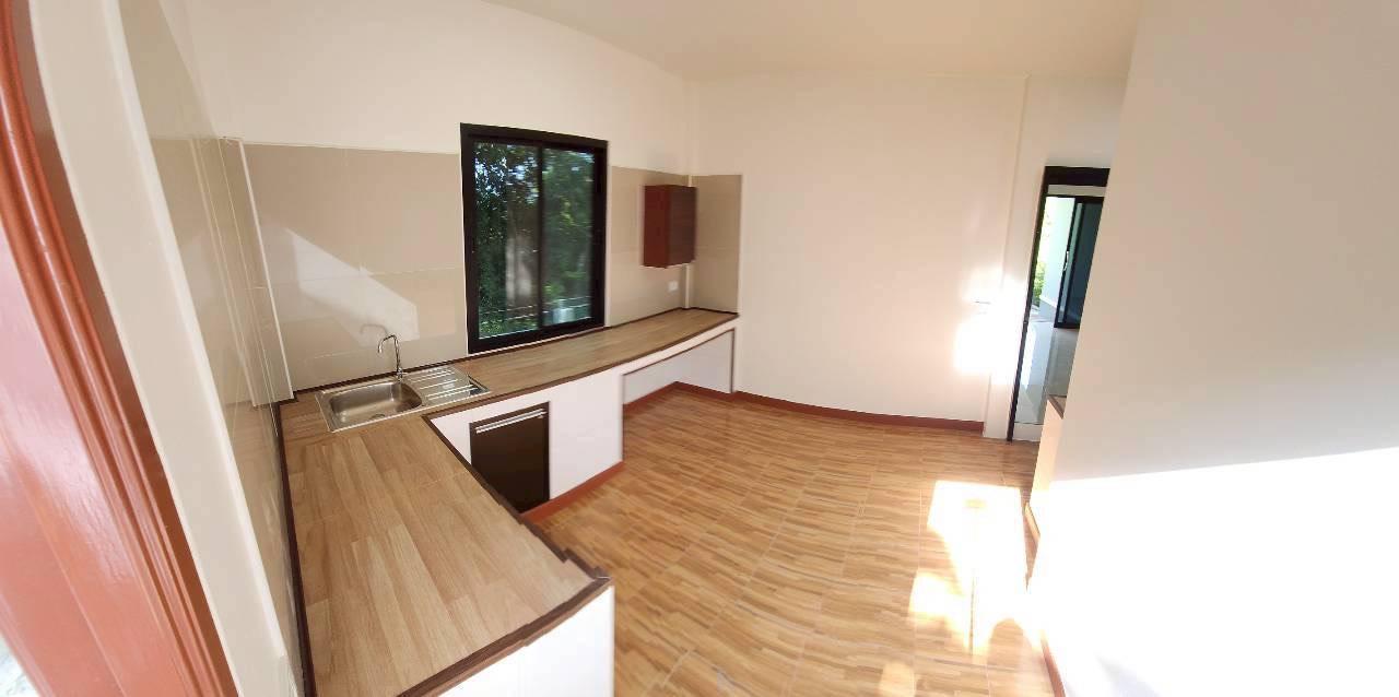บ้านสร้างใหม่.ไว้สร้างตัว | ใกล้มอเตอร์M6 | 50 ตร.ว | ( 1.5 ล้าน) ต.บึงอ้อ ขามทะเลสอ โคราช ต่ำกว่า ราคาตลาด  (คุ้มค่า น่าอยู่.)  4