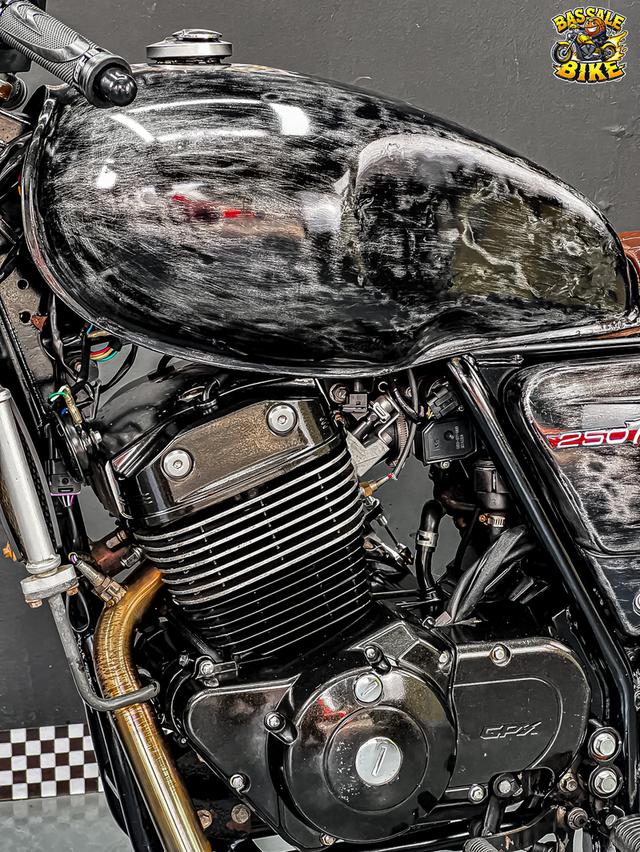 2019 GPX LEGEND 250TWIN  19