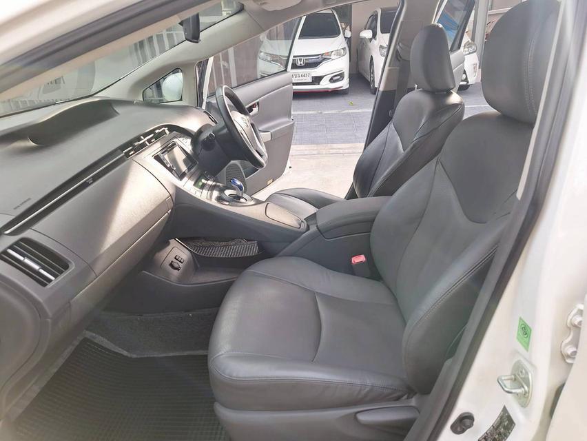 โตโยต้าพรีอุส 1.8 HYBRID ออโต้ ปี2011 14