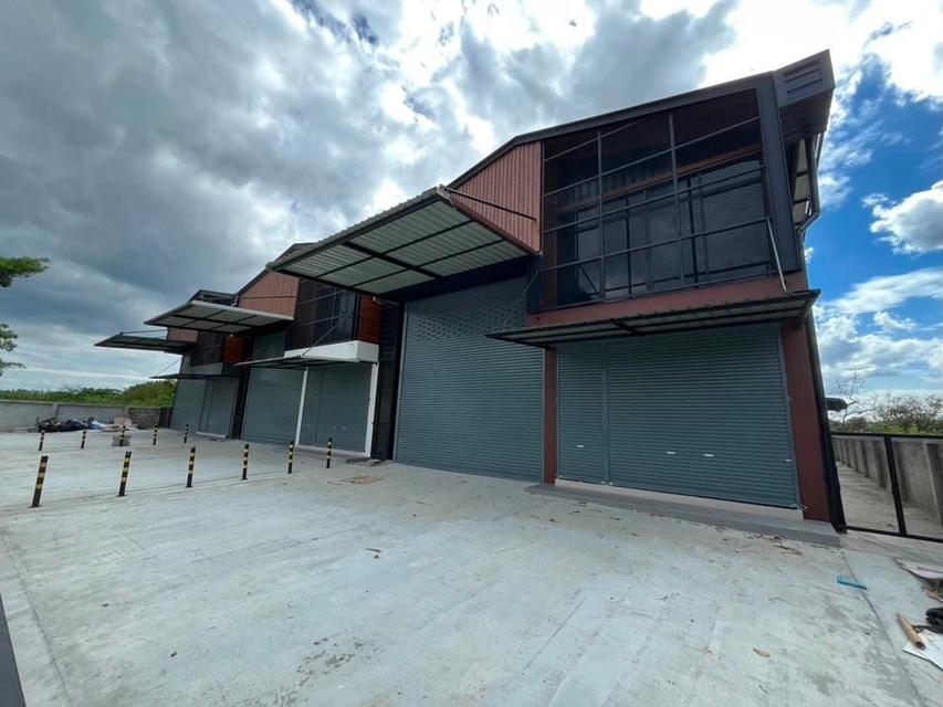 ให้เช่าโกดังพร้อมสำนักงาน / Warehouse + Office / สร้างใหม่ / ทำเล บางกรวย ตำบลศาลากลาง / ใกล้ ศูนย์กระจายสินค้าสาย 5 2