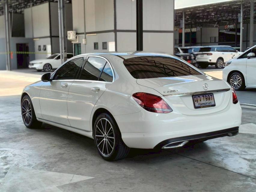 รหัสรถ KPC7997 Benz C220d Exclusive 2019 (ดีเซล) สีขาว หายาก สภาพเยี่ยมแบบนี้ด้วย 3