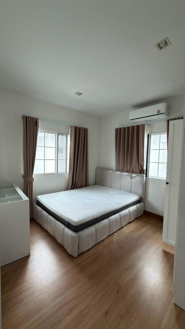 ให้เช่าบ้าน 35.70 ตร.ว. หมู่บ้านโกลเด้น นีโอ รามอินทรา-วงแหวน ใกล้ รพ.สินแพทย์ 7