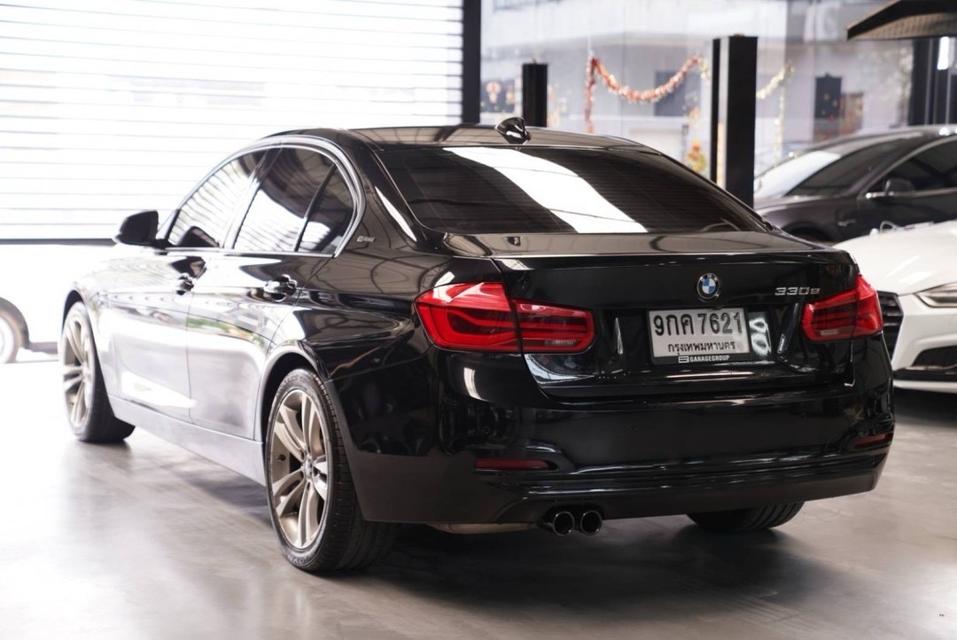 รหัส 67GG7621 BMW 330e 2.0 Sport ปี 2019 4