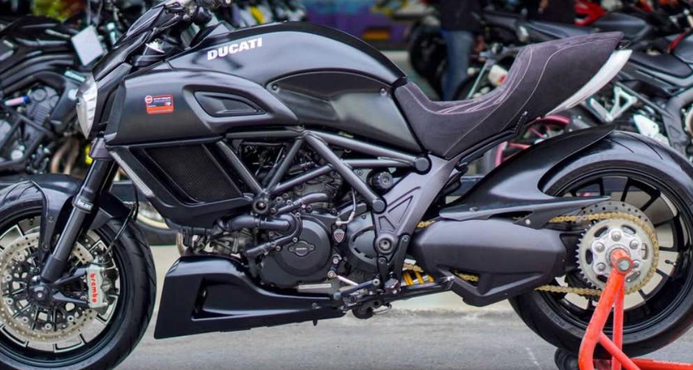 ปล่อยขาย 2015 DUCATI Diavel 1200