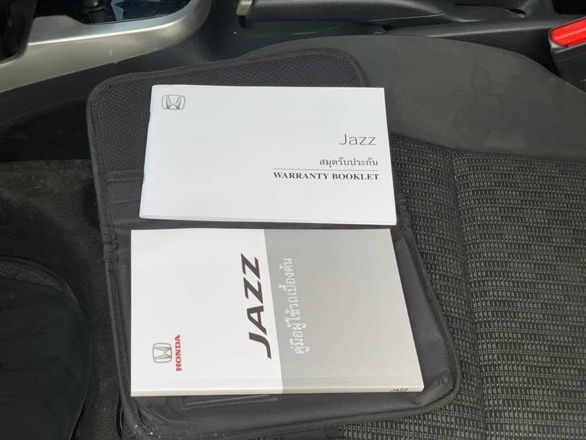 61 Honda New Jazz GK 1.5 S (MNC) ปี 2017 สีขาว เกียร์ออโต้ 2