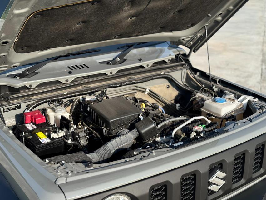 Suzuki Jimny SIERRA 4AT 4WD Mono-Tone สีเทา Solid Medium Gray 4wd  ปี 2024  9