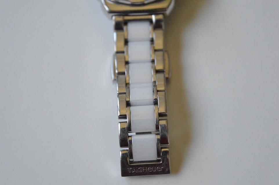 TAG Heuer Formula 1 Lady Ceramic White 11