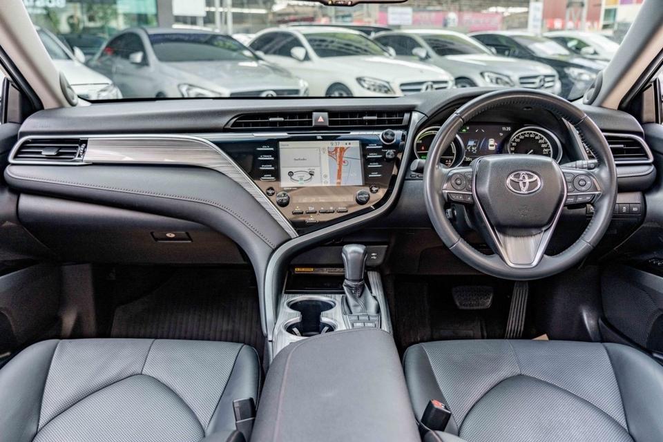 รหัสรถ NP8611 TOYOTA CAMRY 2.5HYBRID PREMIUM 2020 9