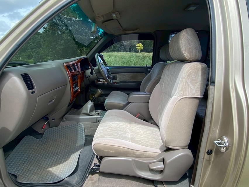 TOYOTA HILUX TIGER EXTRA CAB 2.5 TURBO D4D MT 14