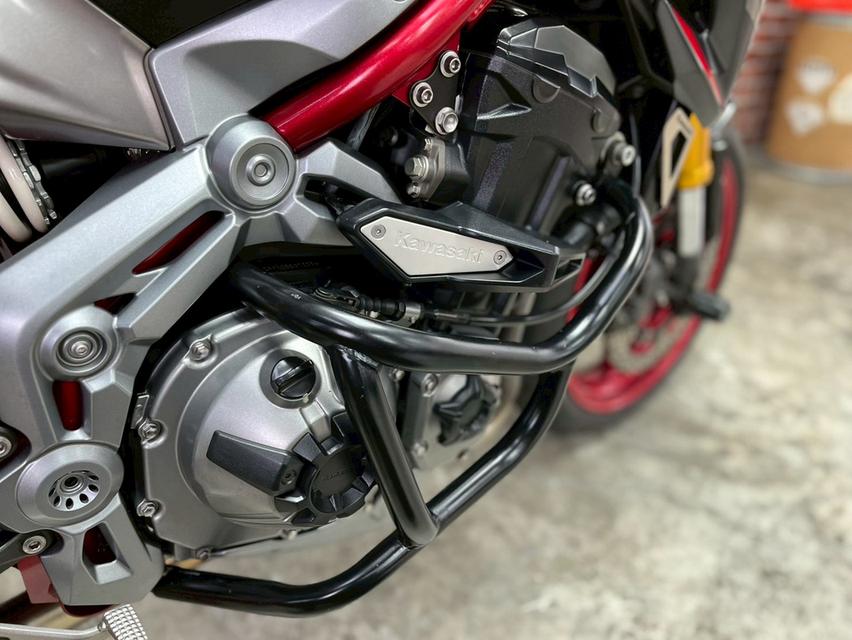 Z 900 9