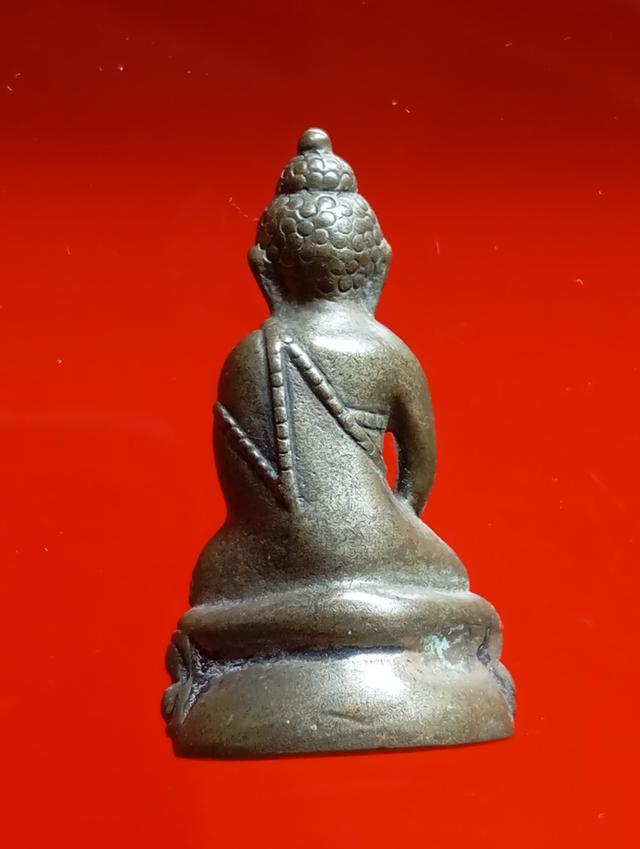 พระกรี่ง วัดสุทัศน์