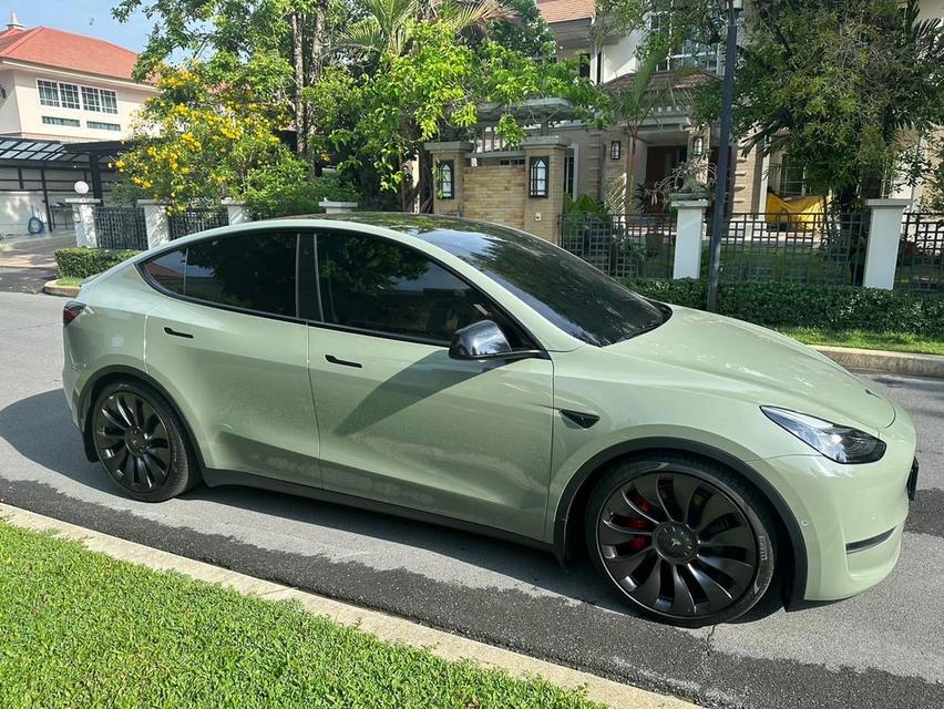 Tesla Model Y Performance ปี 2023 มีเล่มพร้อมโอน 5