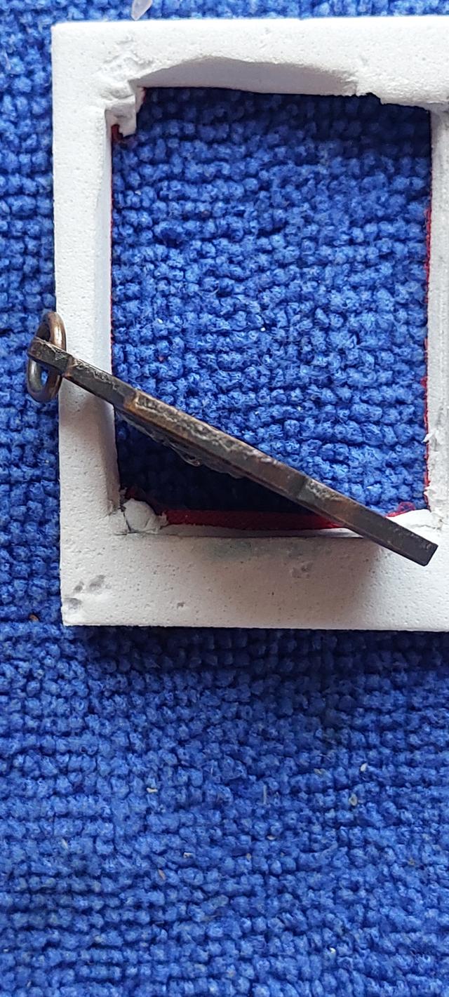 เหรียญหน้าวัวหลวงพ่อดำปี2522 รูปที่ 3