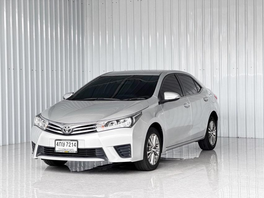 รถบ้านมือเดียว Altis1.6G ผ่อน6พันต้น