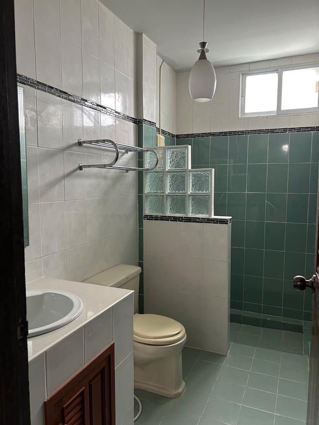 ทาวเฮ้าส์ 3 ชั้น มีดาดฟ้า หาดแม่รำพึง บ้านเพ ระยอง 12