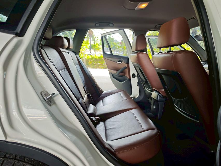 BMW X1 2.0 sDrive18i xLine LCI AT ปี 2013 รูปที่ 15