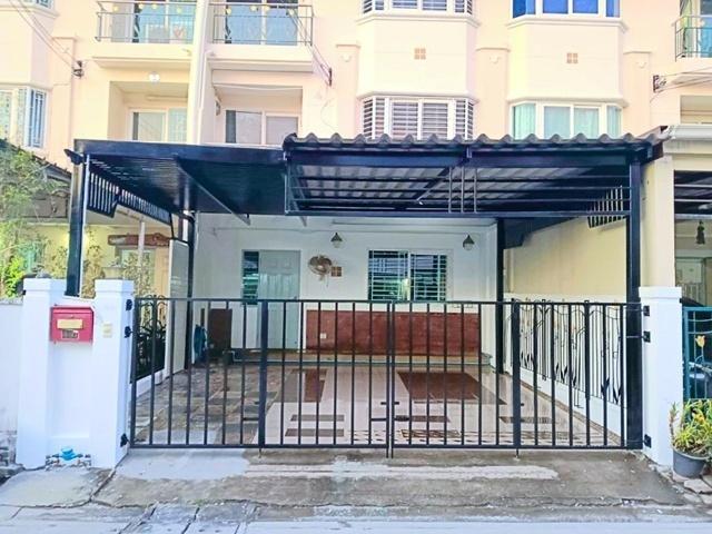 สารสาสน์วิเทศสุวรรณภูมิ200ม ให้เช่าทาวน์เฮาส์ 3 ชั้น 23 ตร.วา.280 ตร.ม MRT ศรีด่าน 1.2 กม.3 นอน 3 น้ำ ตลาดสดบางพลี 2.6 ก