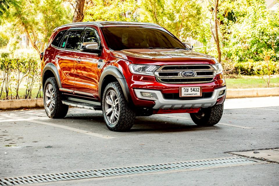 Ford Everest 2.2 Titanium ปี 2015 สีแดง รูปที่ 4