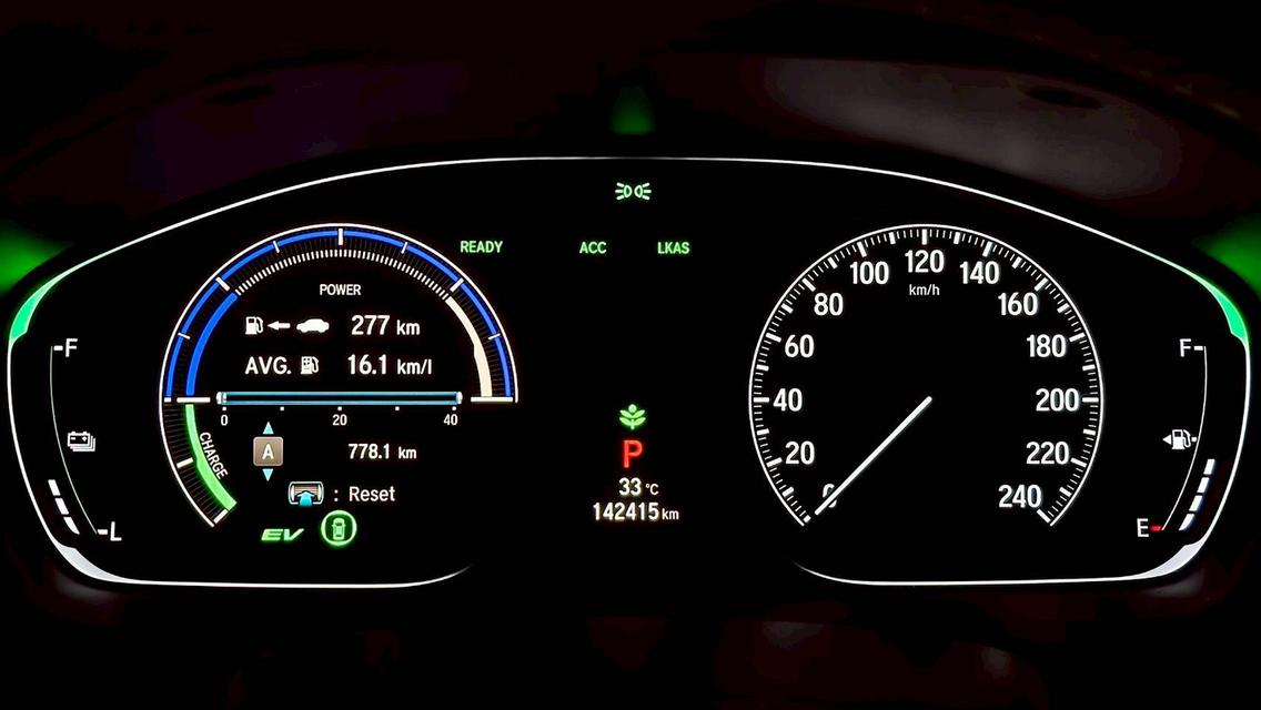ขาย Honda Accord 2.0Hyrid Tech ปี20 8