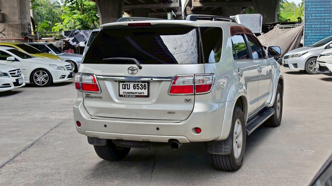 Toyota Fortuner 3.0 V 2WD AT ปี 2009 รถสวย พร้อมใช้งาน
