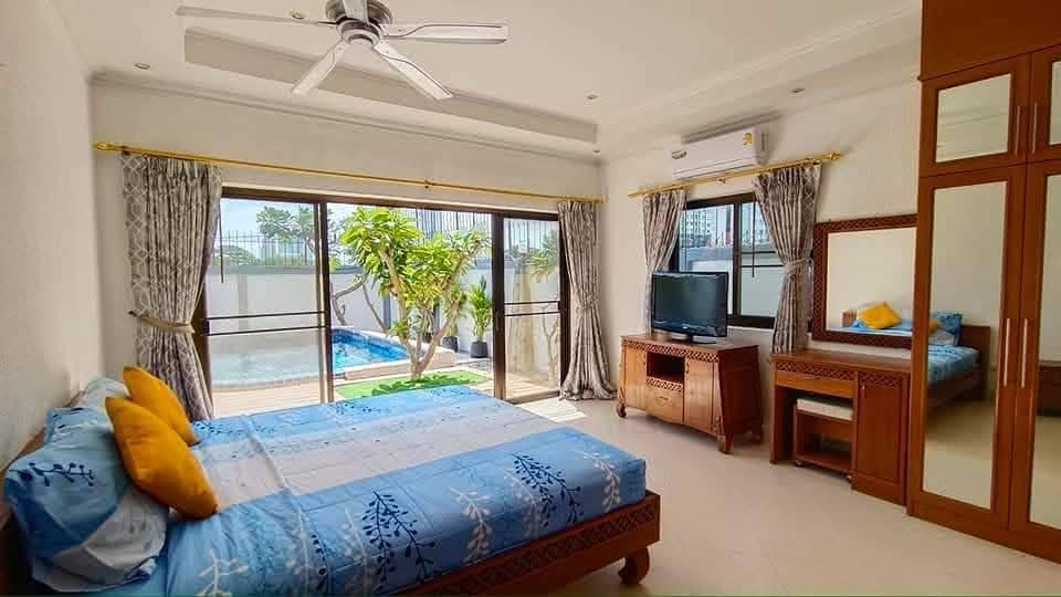 For rent pool villa Jomtien beach 70,000/month 18